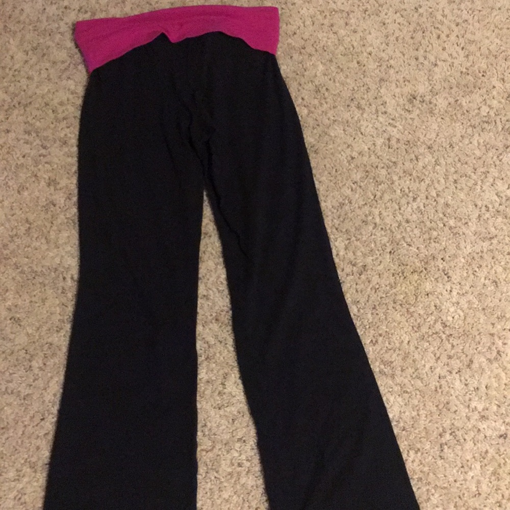 Yoga pants